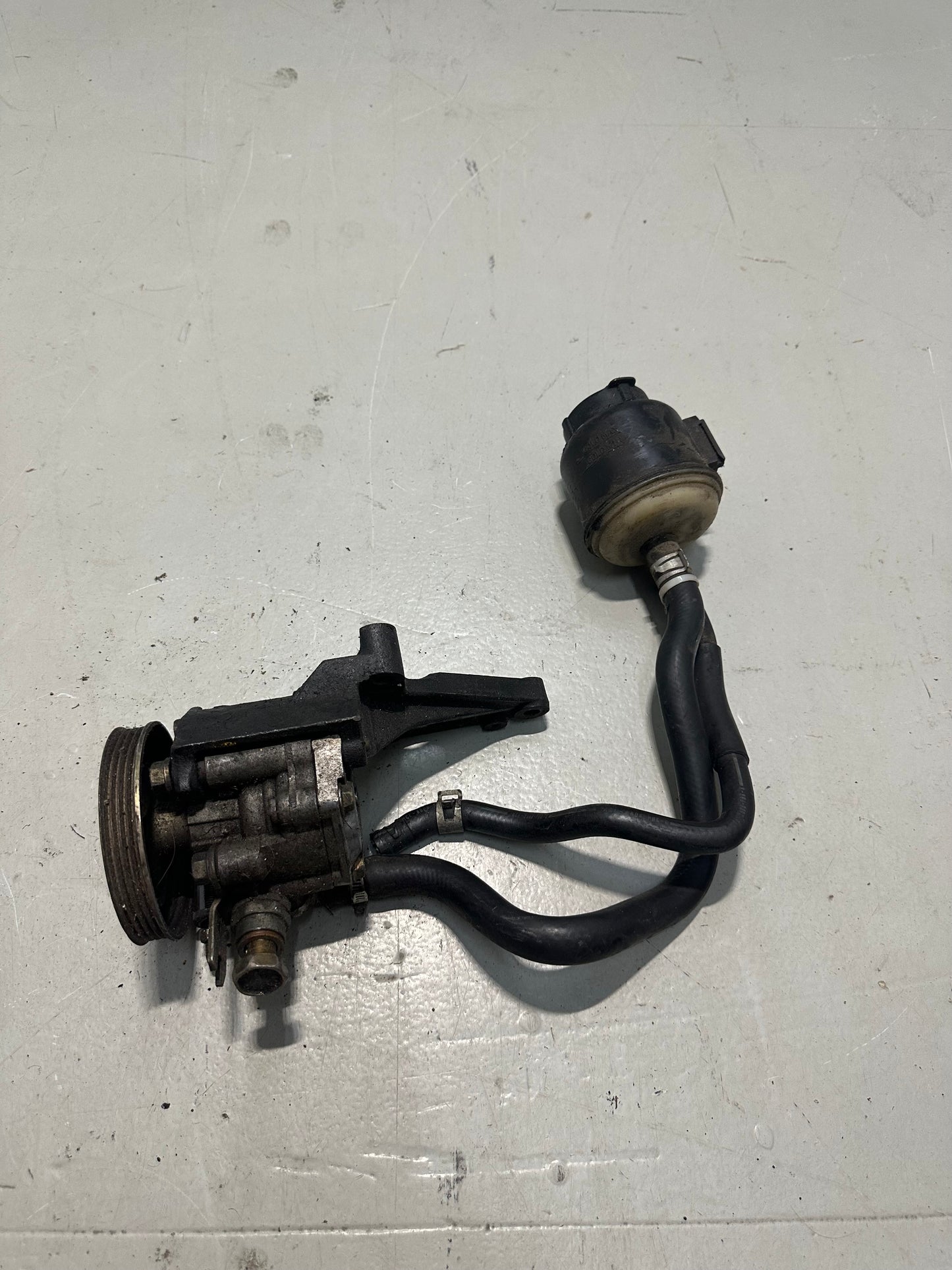 S13/180sx Silvia Power Steering Pump & Lines