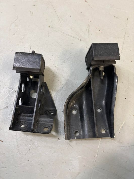 Skyline R32, R33 & R34 NA - Engine Mounts & Brackets