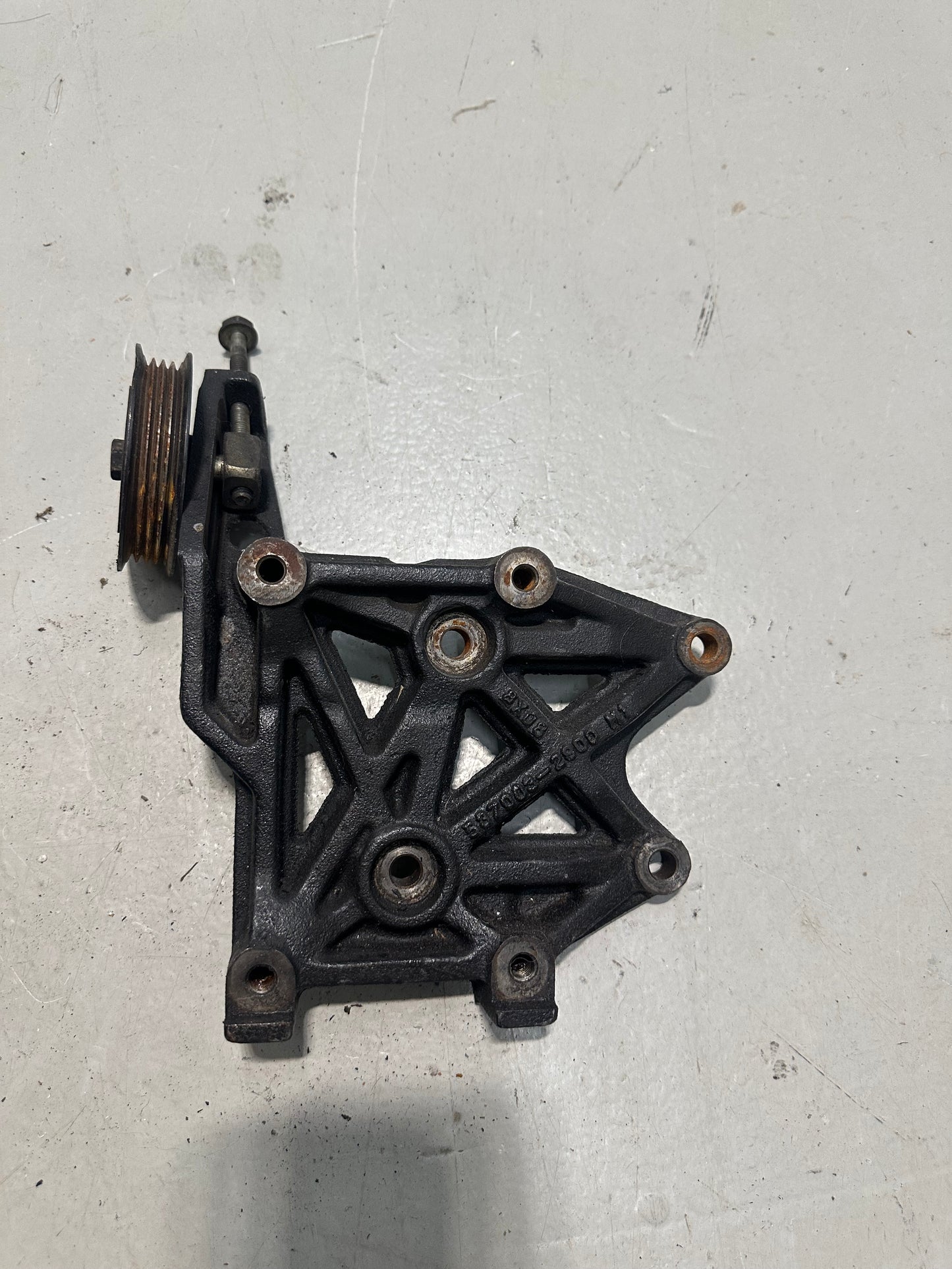 S15 Silvia AC Bracket #1