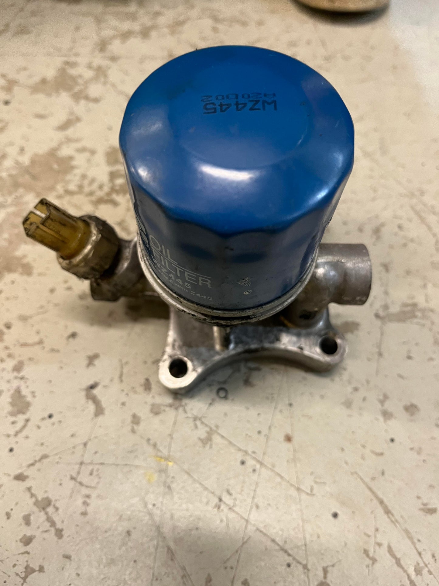 S14 Series 1 Oil Filter Housing