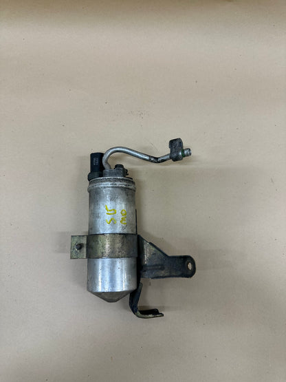 S15 Receiver Drier With Bracket