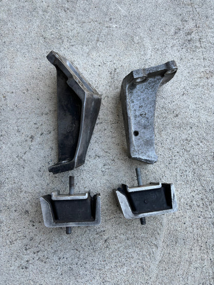 R32 Skyline OEM Engine Mounts