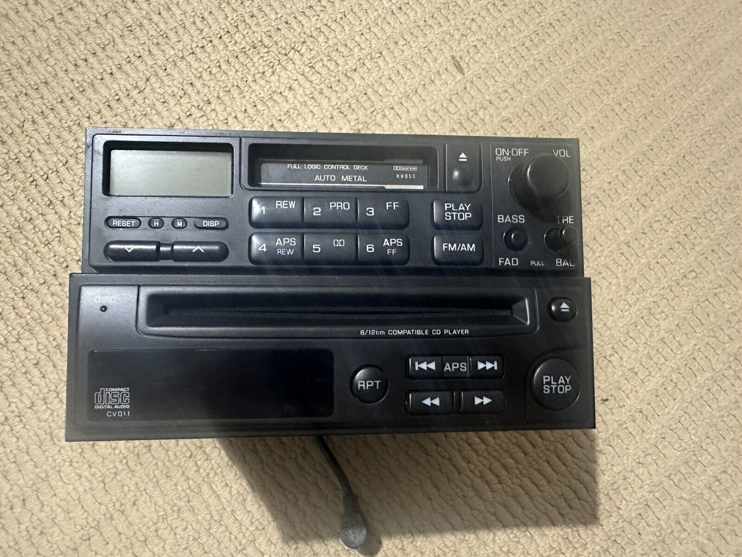 R33 GTR OEM Radio with stacker